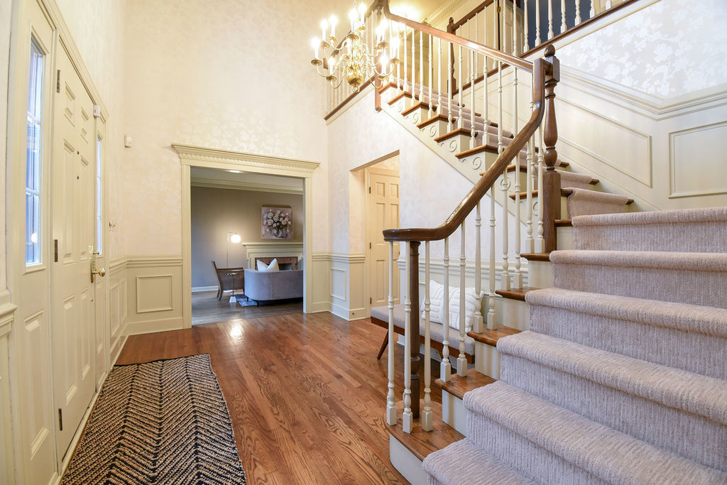 3 Bridle Court, Burr Ridge, IL 60527