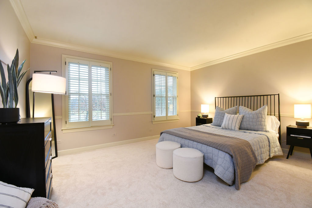 3 Bridle Court, Burr Ridge, IL 60527