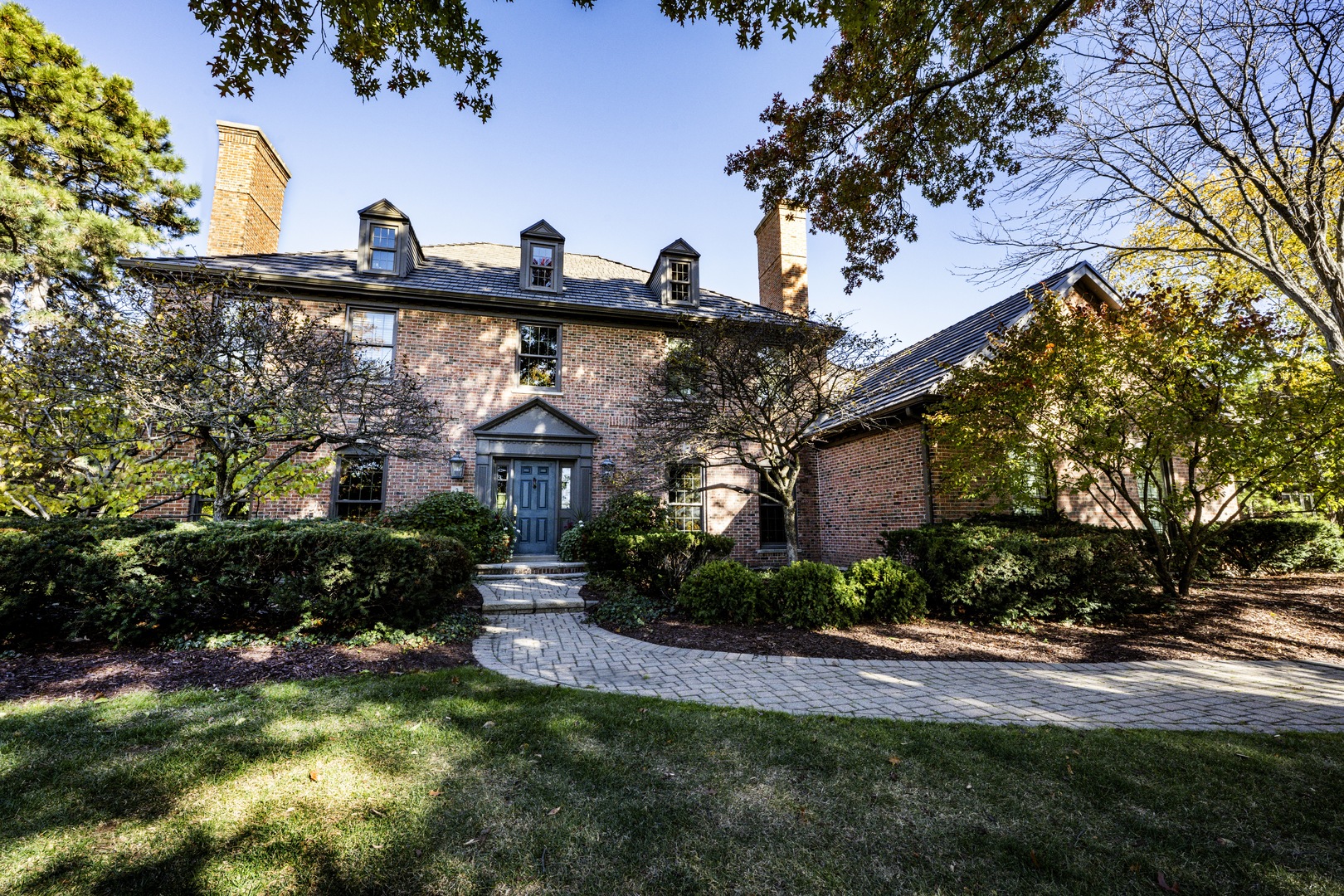 3 Bridle Court, Burr Ridge, IL 60527