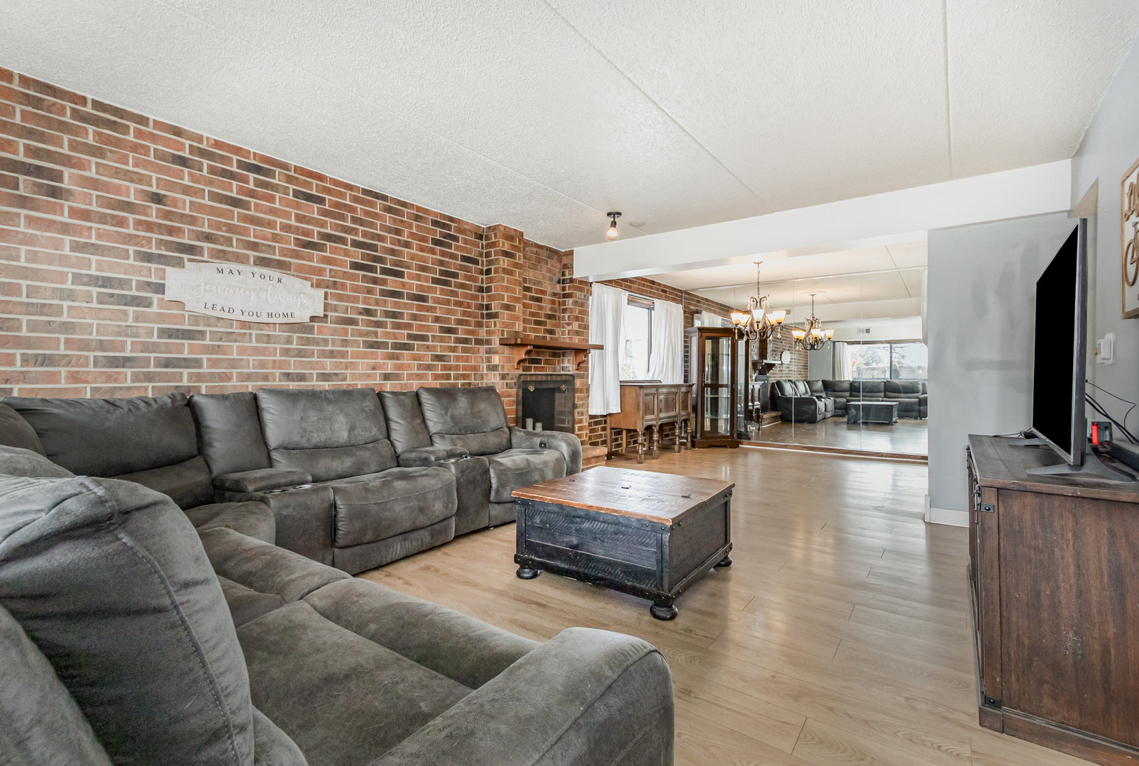 1420 Woodbridge Road #1E, Joliet, IL 60436