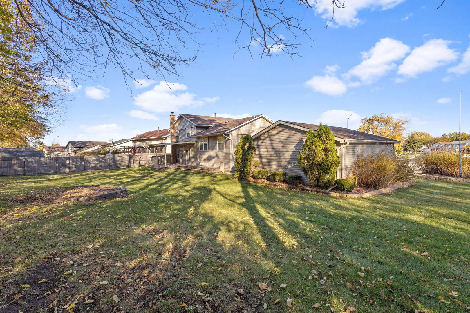 18208 Fountainbleau Drive, Hazel Crest, IL 60429