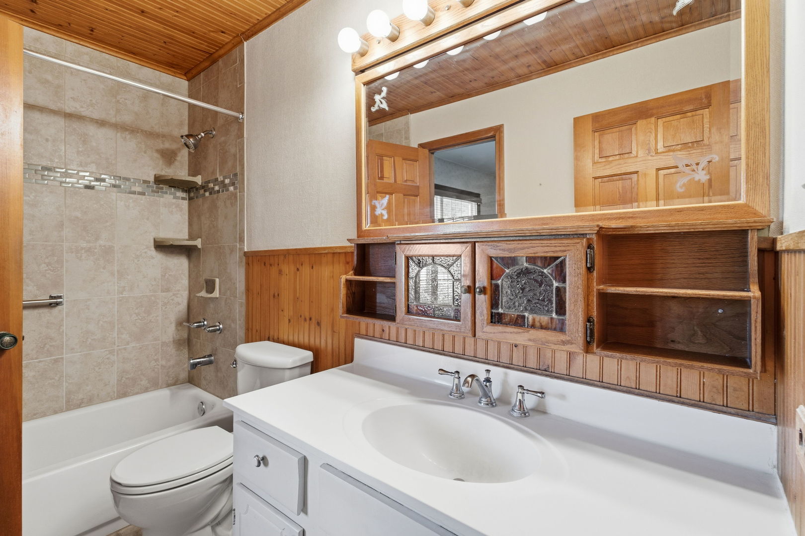 18208 Fountainbleau Drive, Hazel Crest, IL 60429