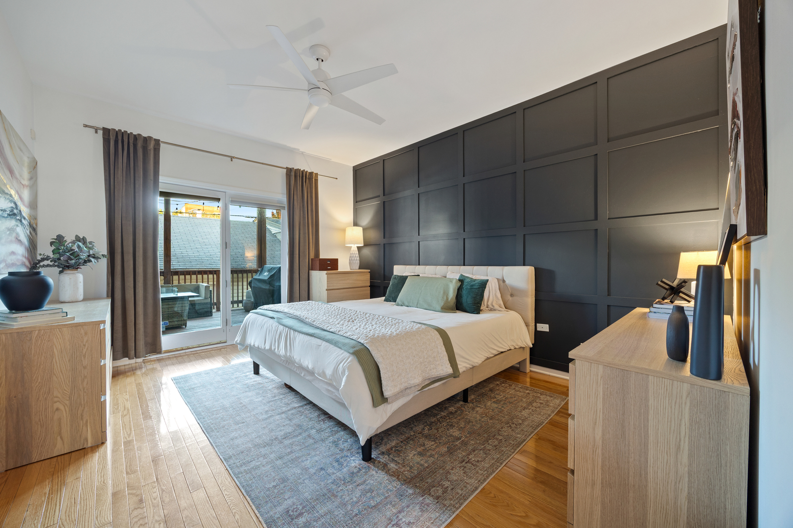 2106 W Erie Street #1E, Chicago, IL 60612