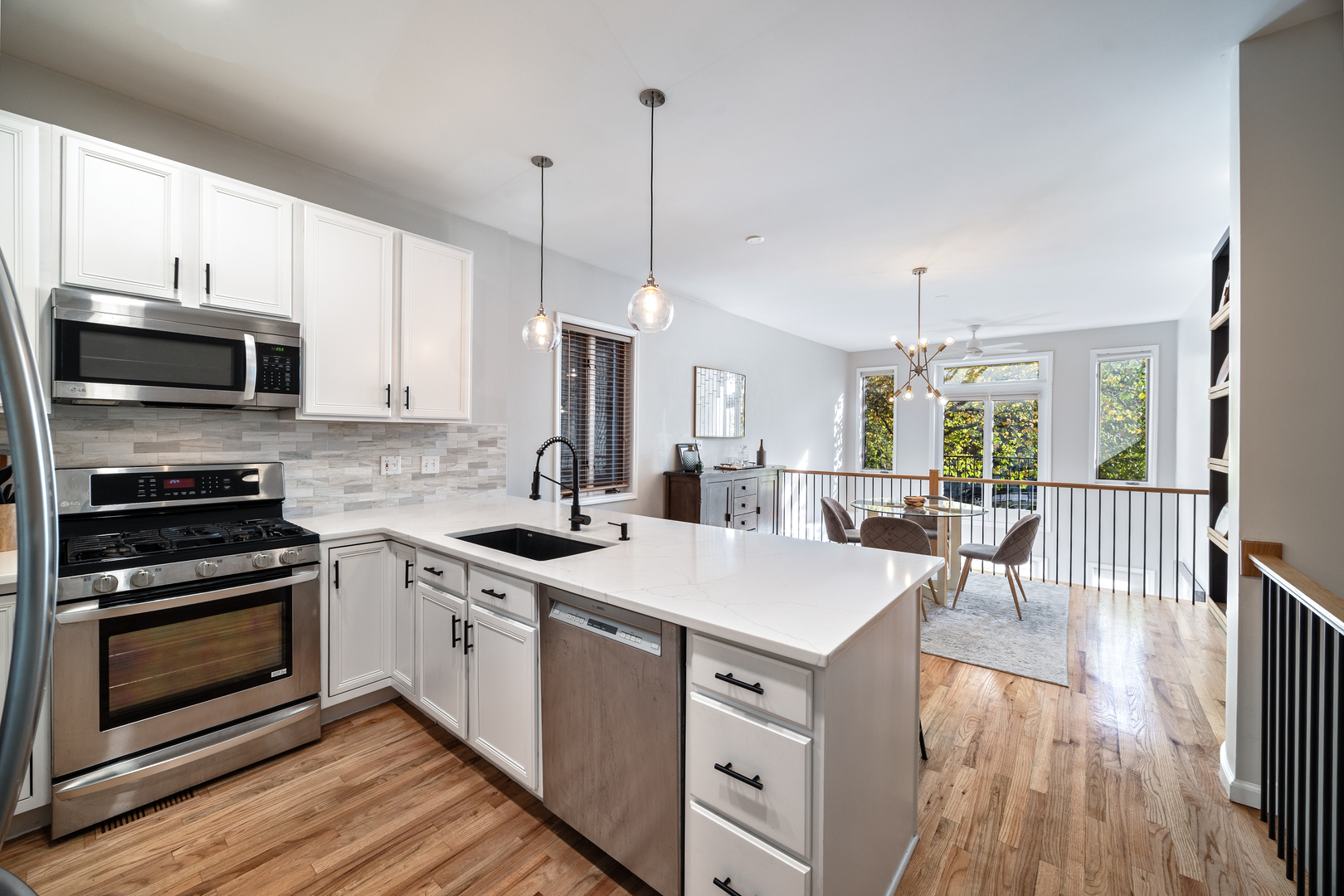 2106 W Erie Street #1E, Chicago, IL 60612