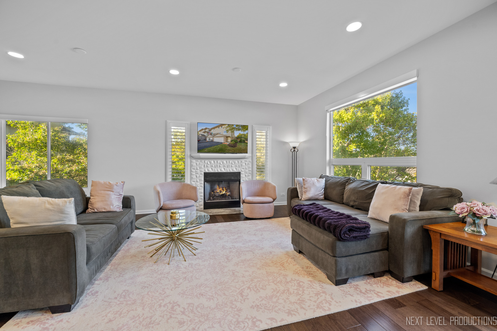 479 River Bend Road #111, Naperville, IL 60540