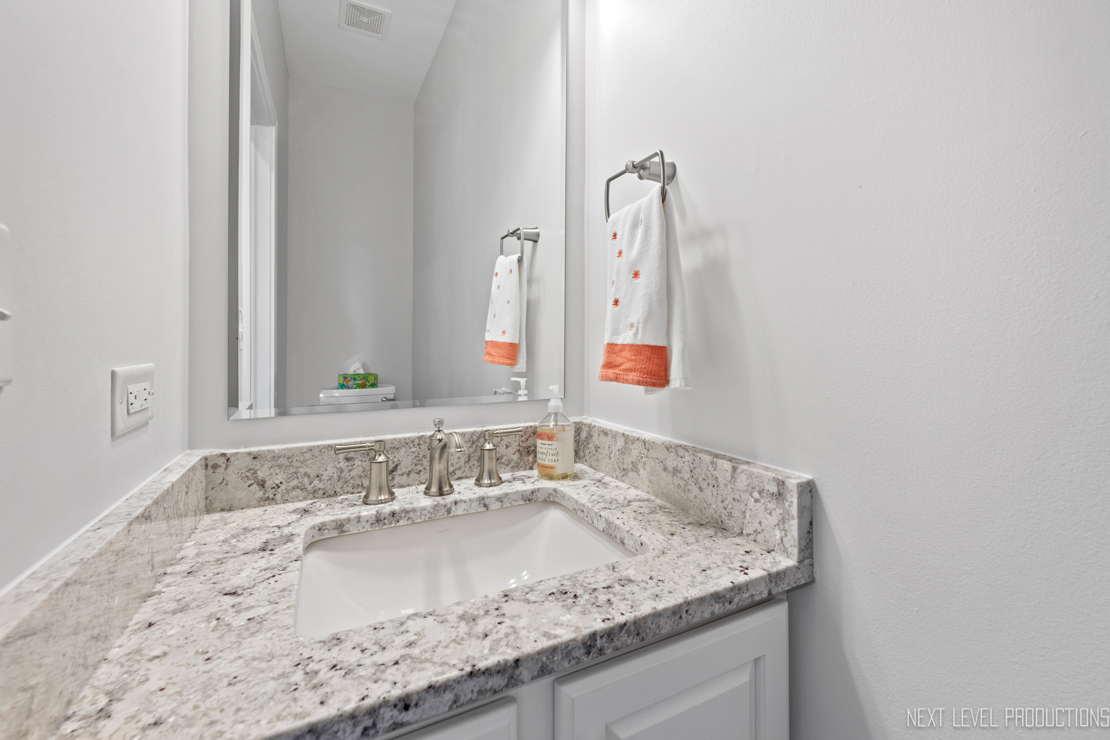 479 River Bend Road #111, Naperville, IL 60540