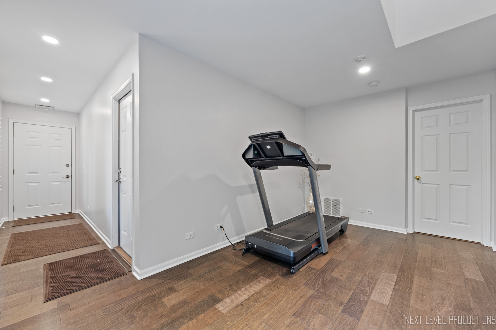 479 River Bend Road #111, Naperville, IL 60540