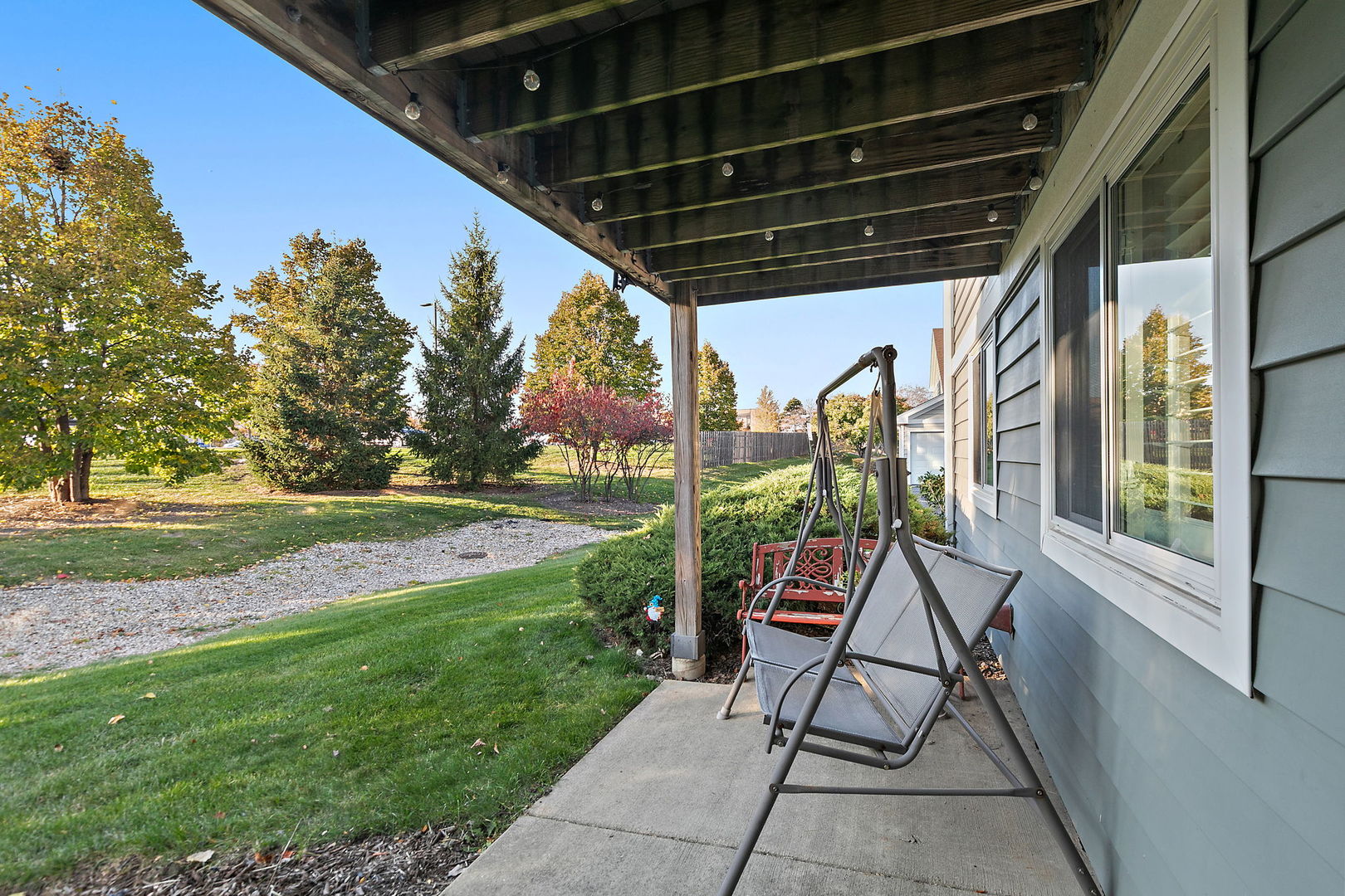 601 Eastview Court #Z1, Schaumburg, IL 60194