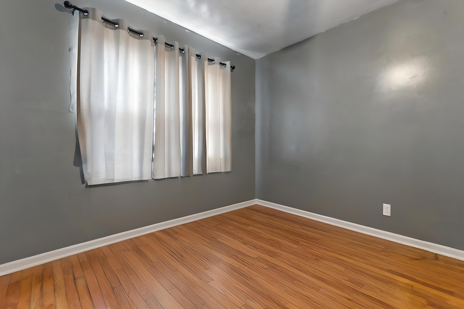 1948 Indianapolis Boulevard, Whiting, IN 46394