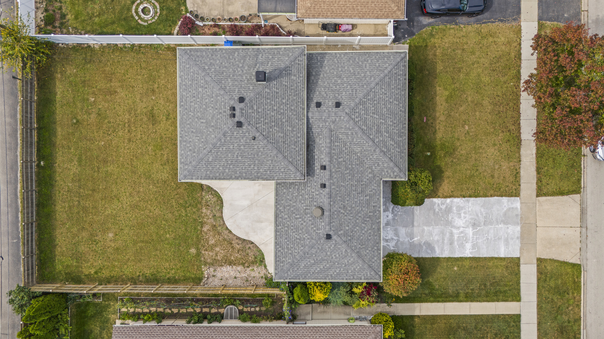 1813 W Pheasant Trail, Mount Prospect, IL 60056