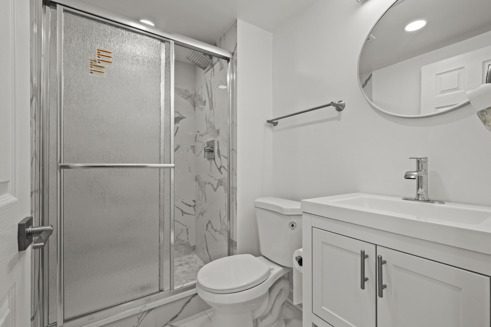 1813 W Pheasant Trail, Mount Prospect, IL 60056