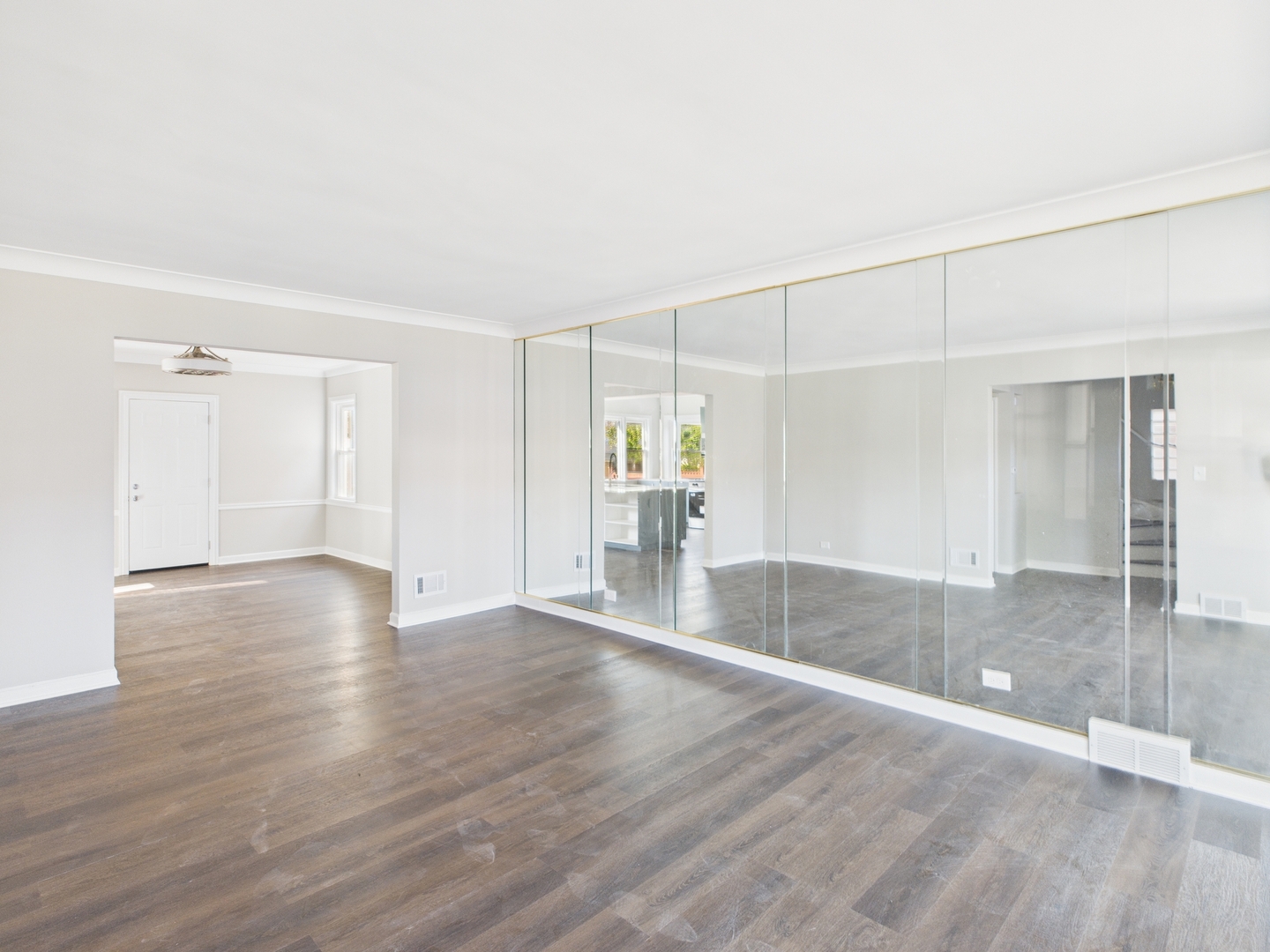 5333 W Quincy Street, Chicago, IL 60644