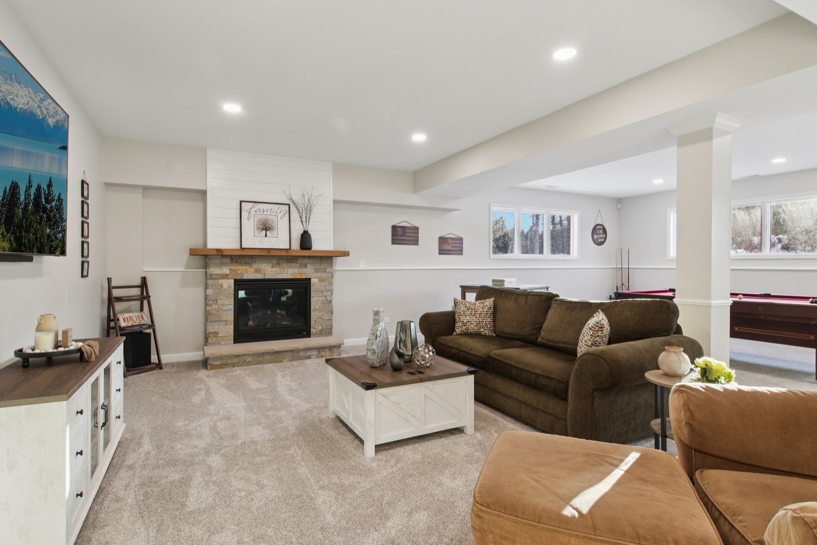 39716 Orchard Bluff Lane, Wadsworth, IL 60083