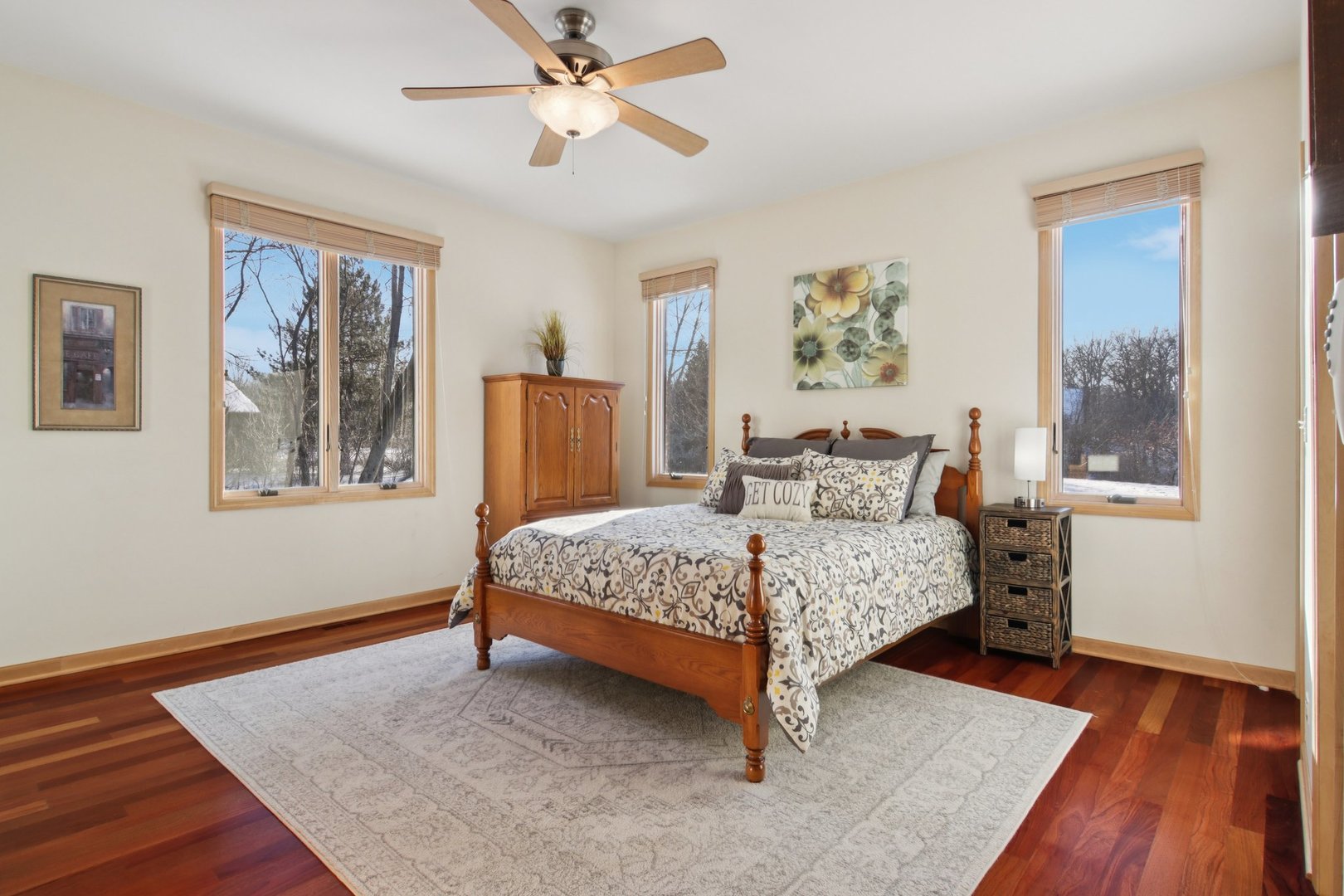 39716 Orchard Bluff Lane, Wadsworth, IL 60083