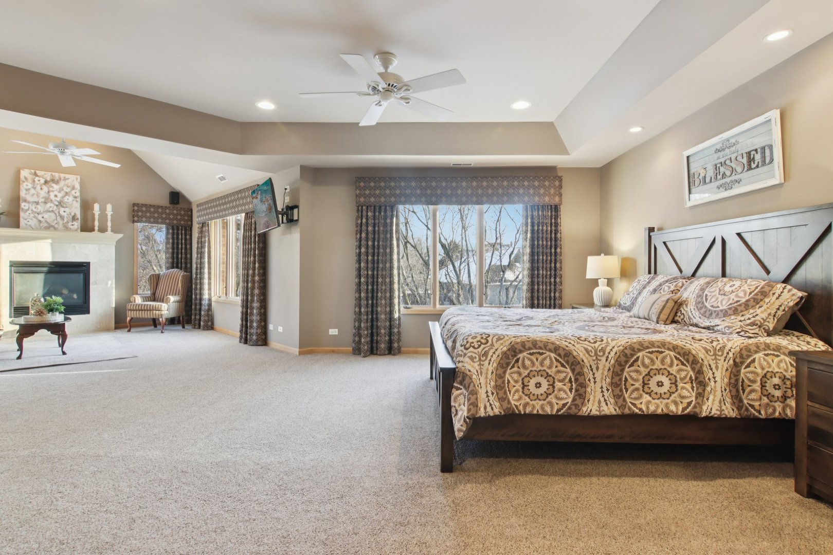 39716 Orchard Bluff Lane, Wadsworth, IL 60083