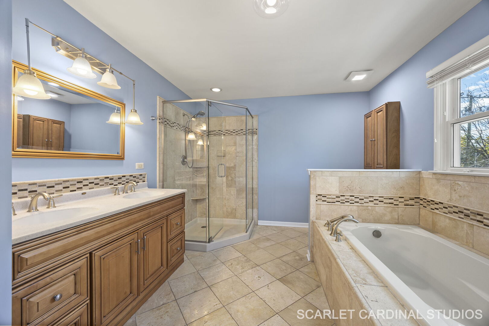 153 N Park Boulevard, Glen Ellyn, IL 60137