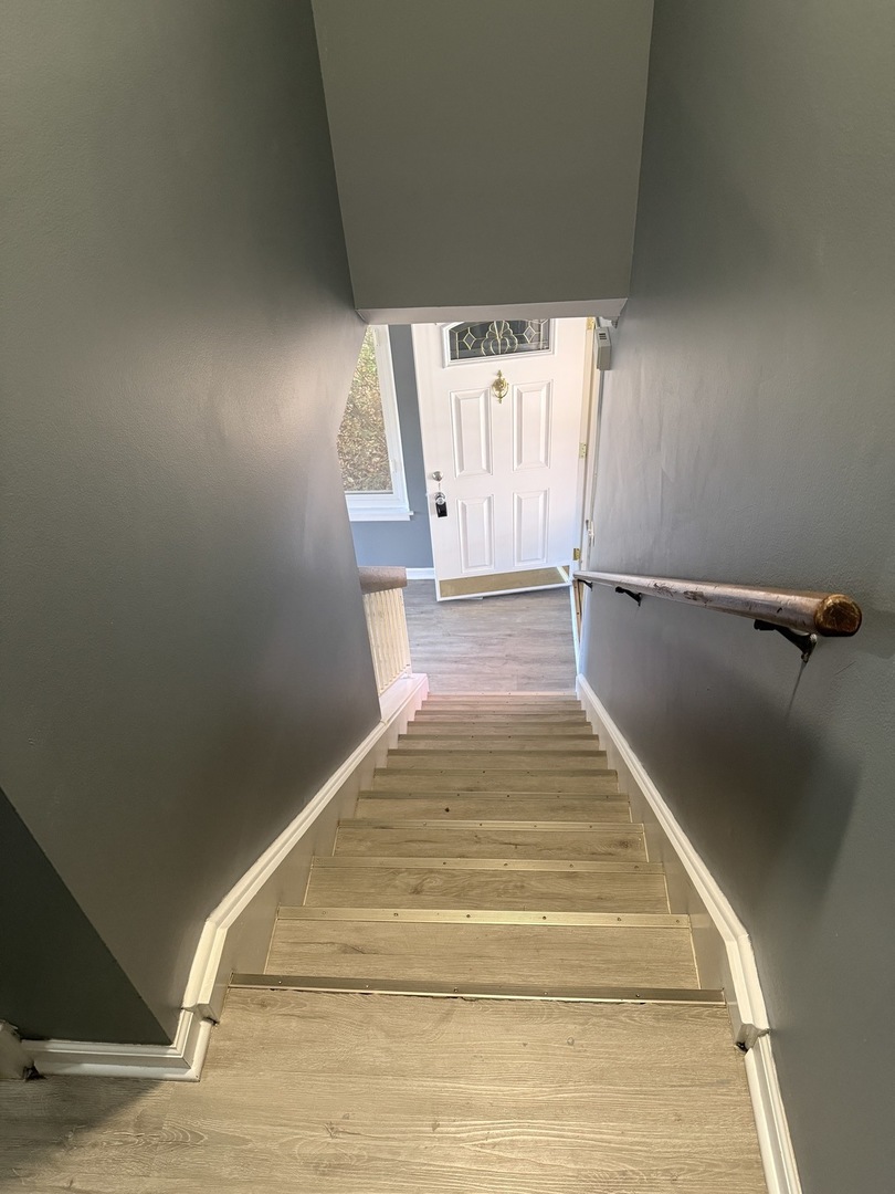 1319 Kingsbury Drive #2, Hanover Park, IL 60133