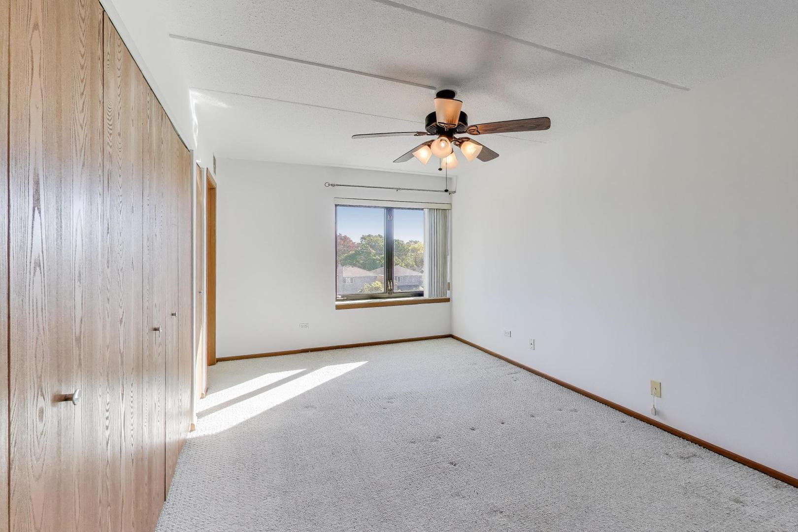 7707 W Irving Park Road #303, Chicago, IL 60634