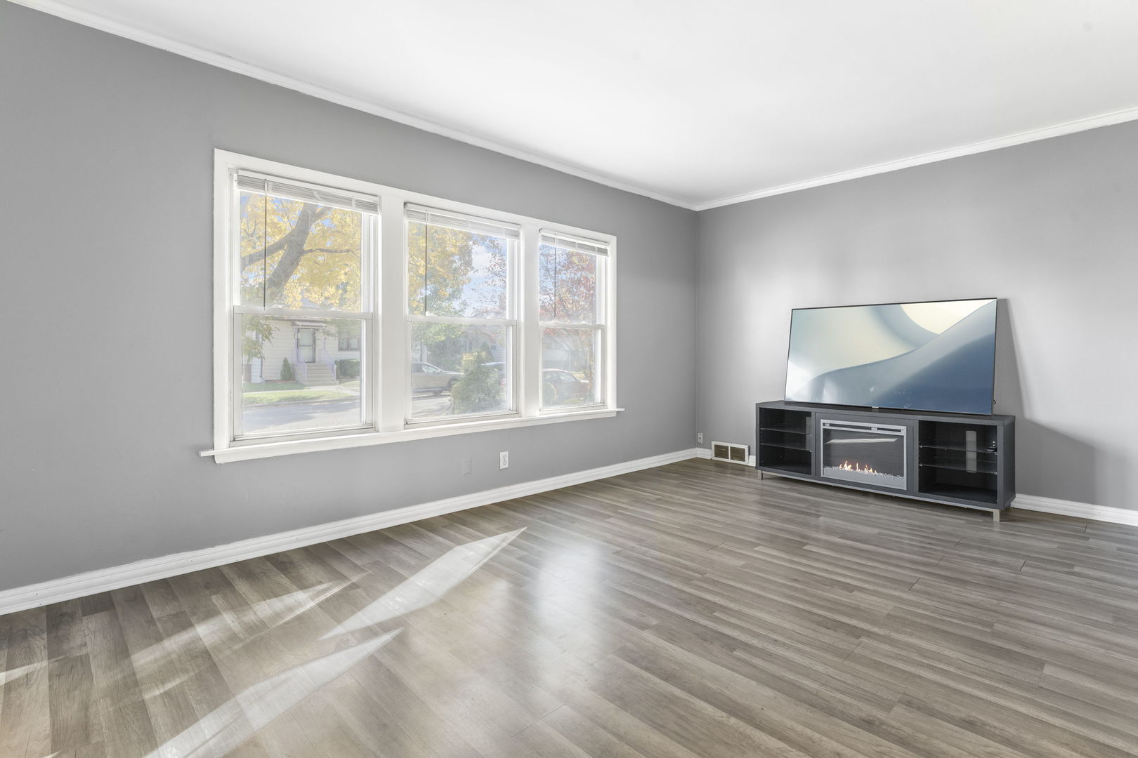 5402 S 73rd Avenue, Summit, IL 60501