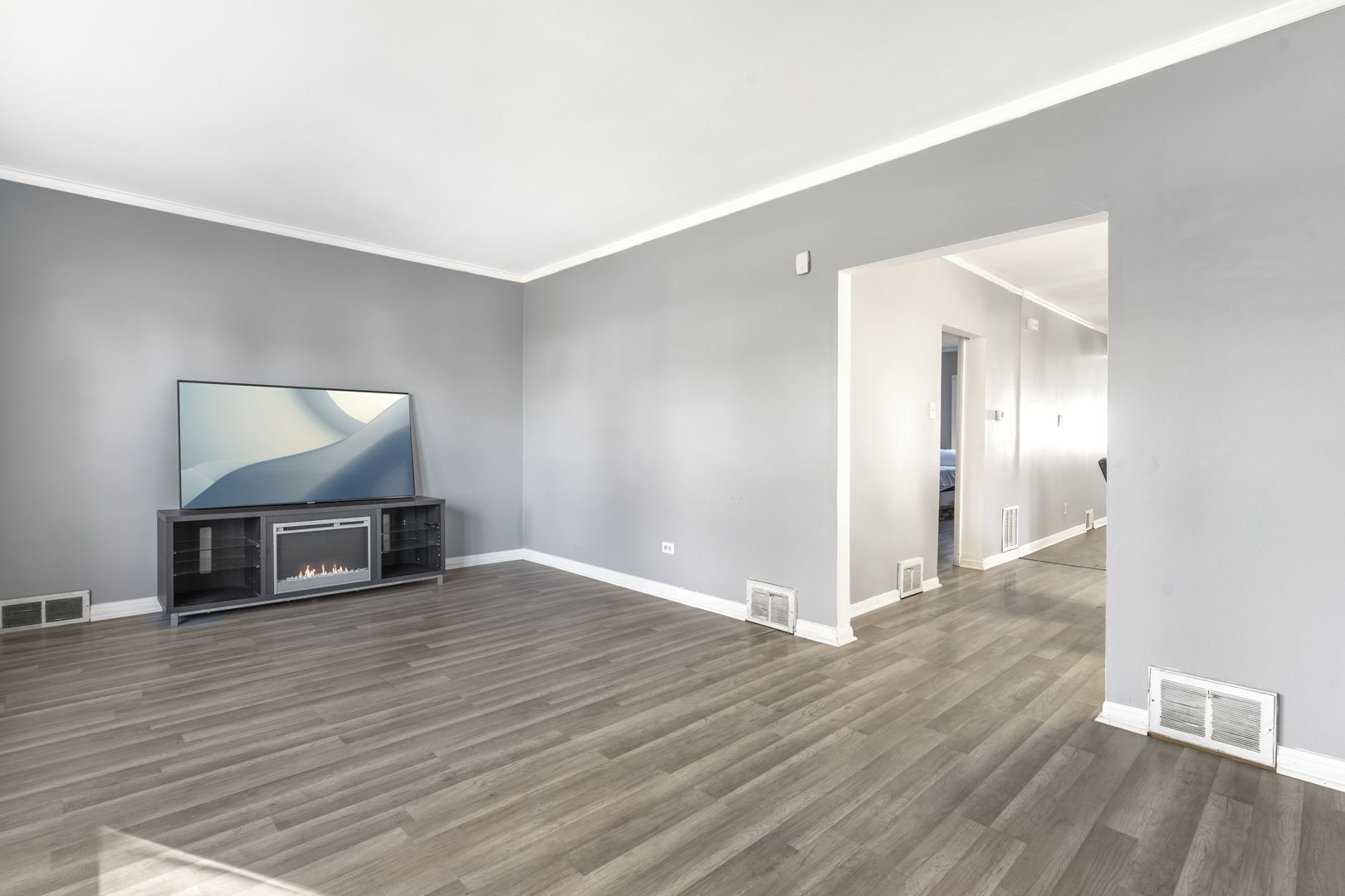 5402 S 73rd Avenue, Summit, IL 60501