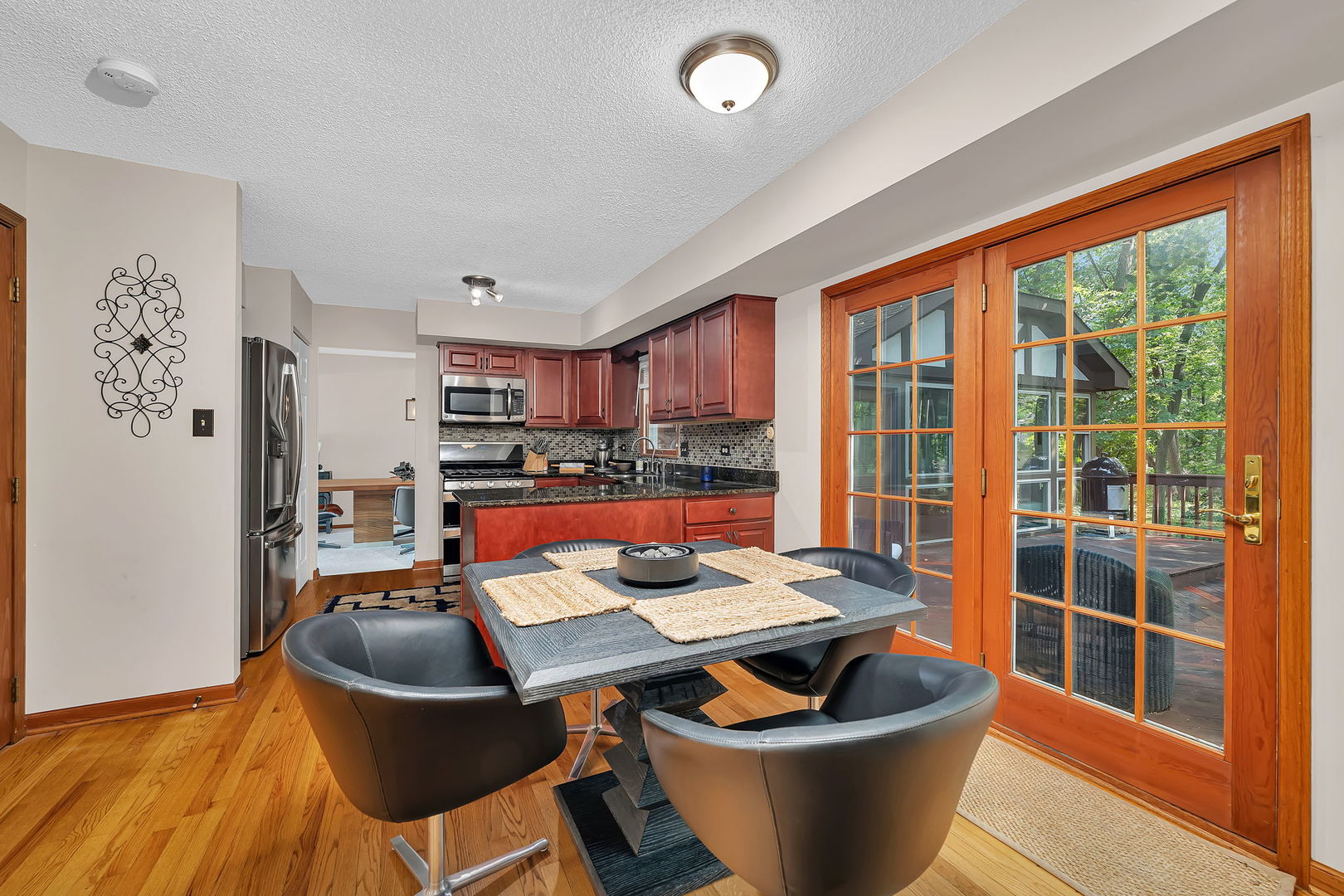 1007 Windsor Drive, Shorewood, IL 60404