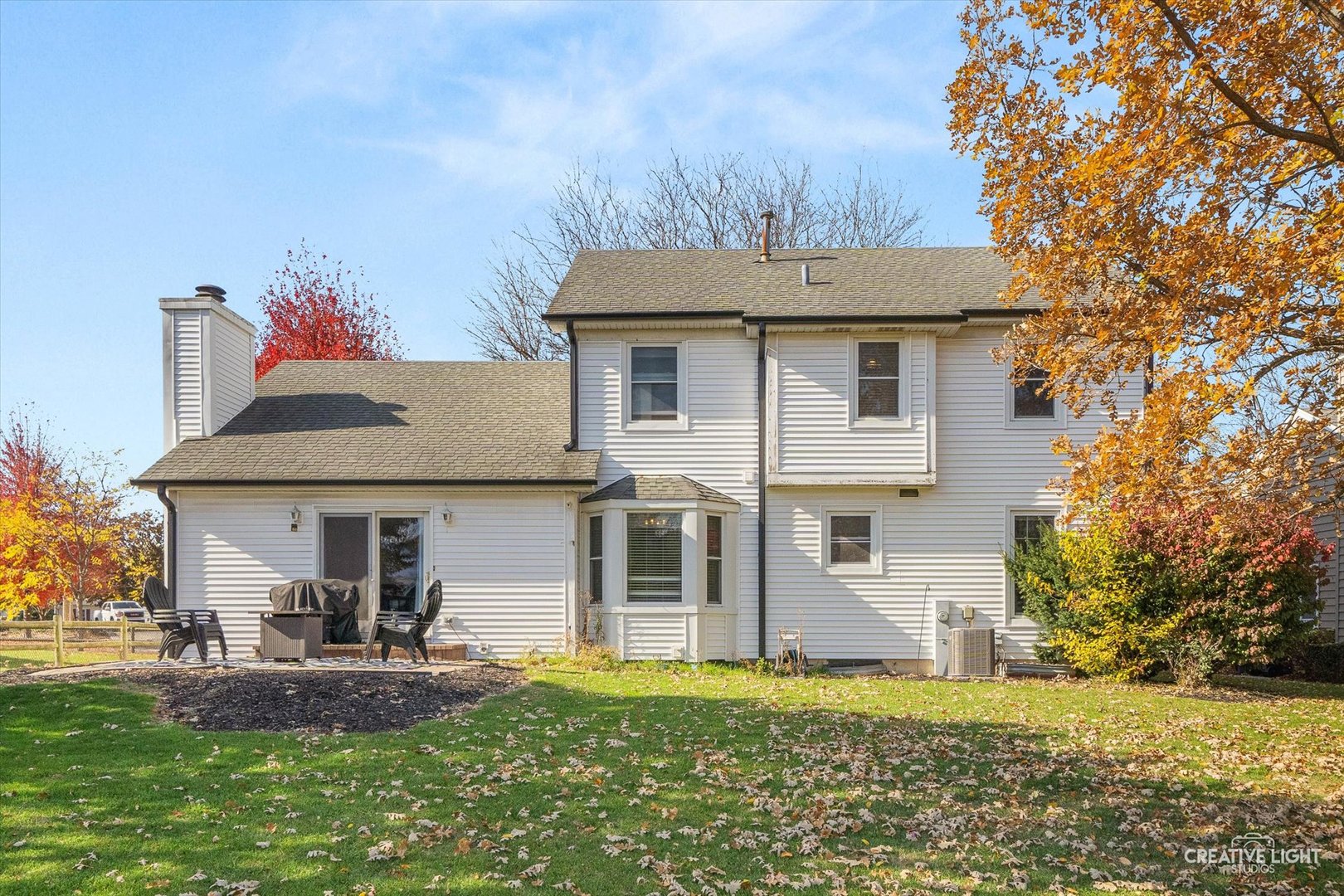 1348 Midway Avenue, St. Charles, IL 60174