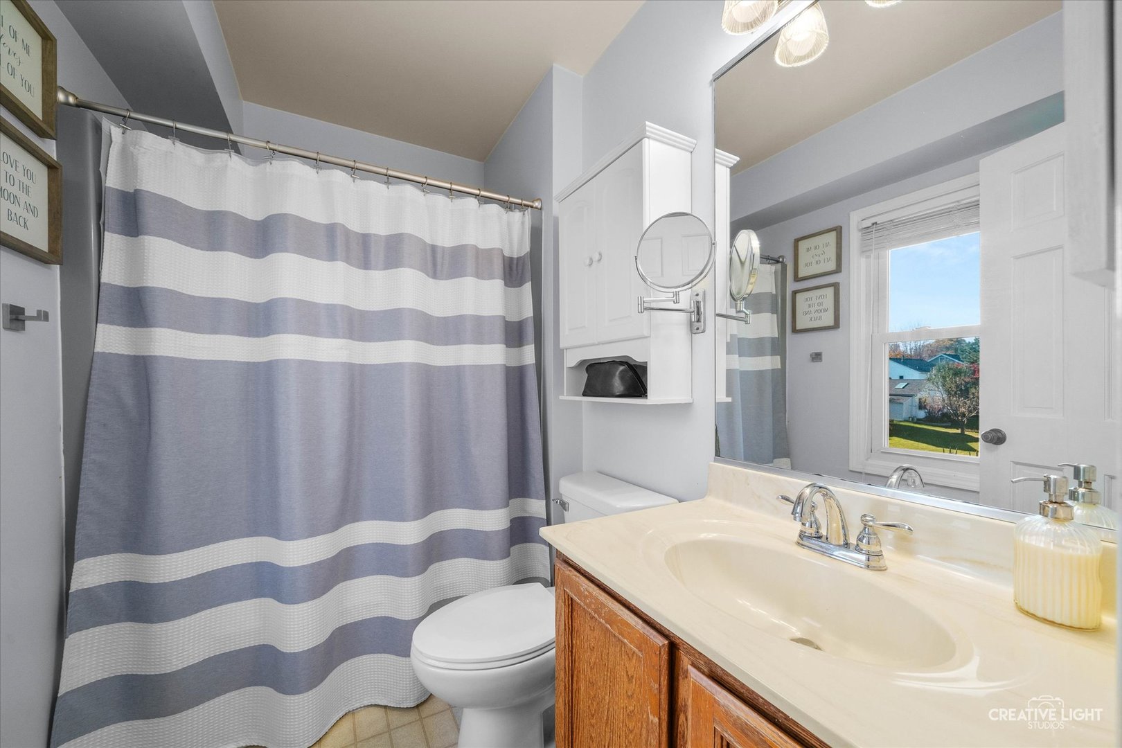 1348 Midway Avenue, St. Charles, IL 60174