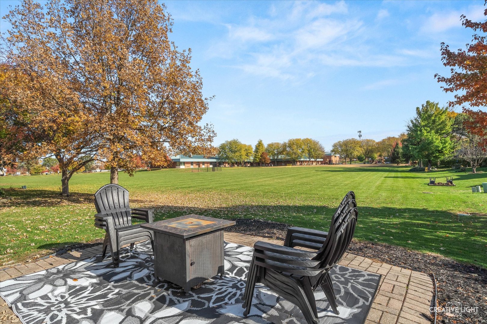 1348 Midway Avenue, St. Charles, IL 60174