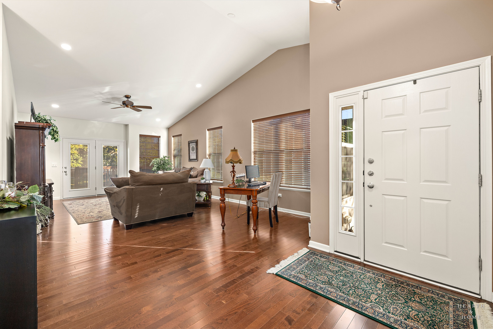 1204 John Hancock Drive, Bolingbrook, IL 60490