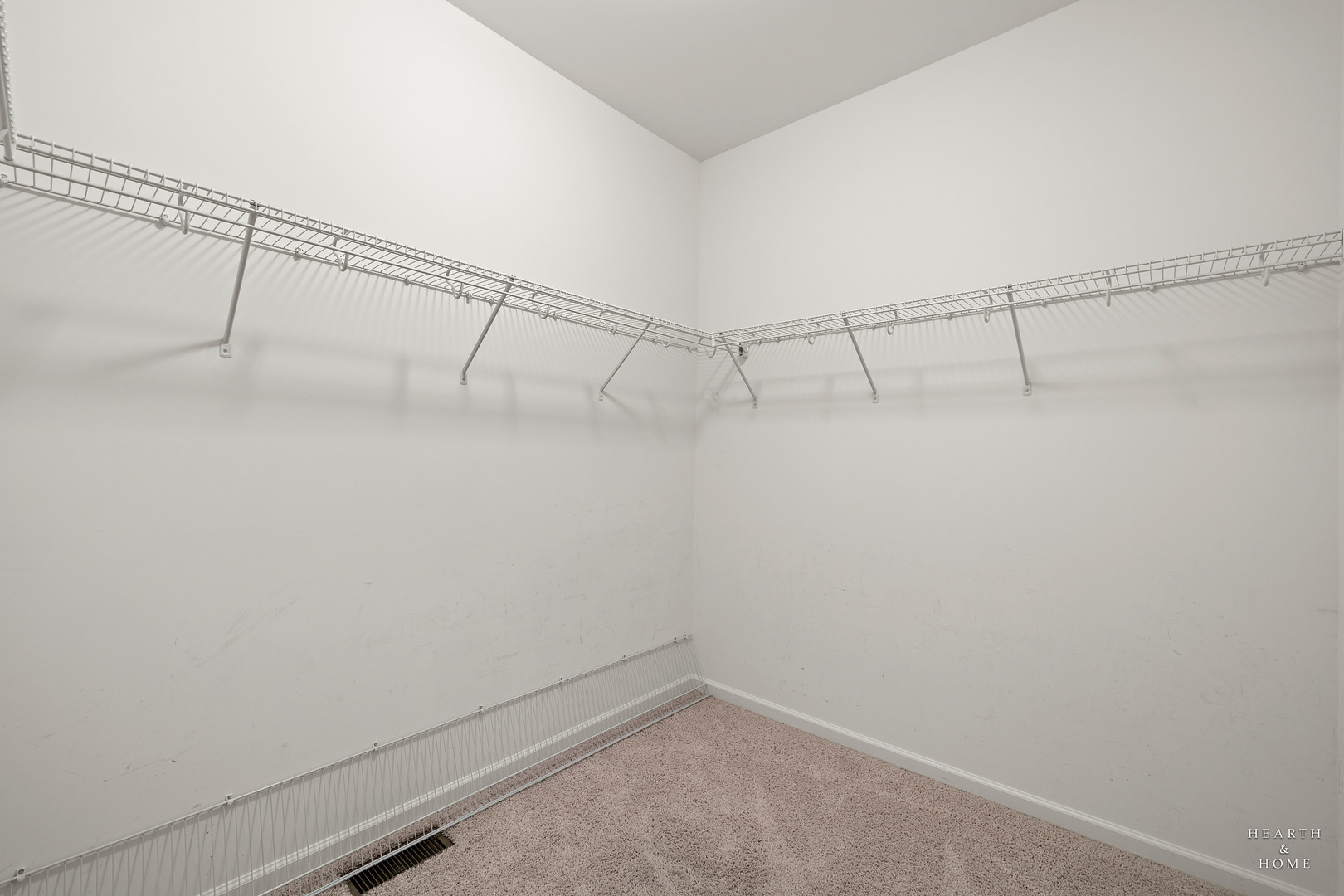 1204 John Hancock Drive, Bolingbrook, IL 60490