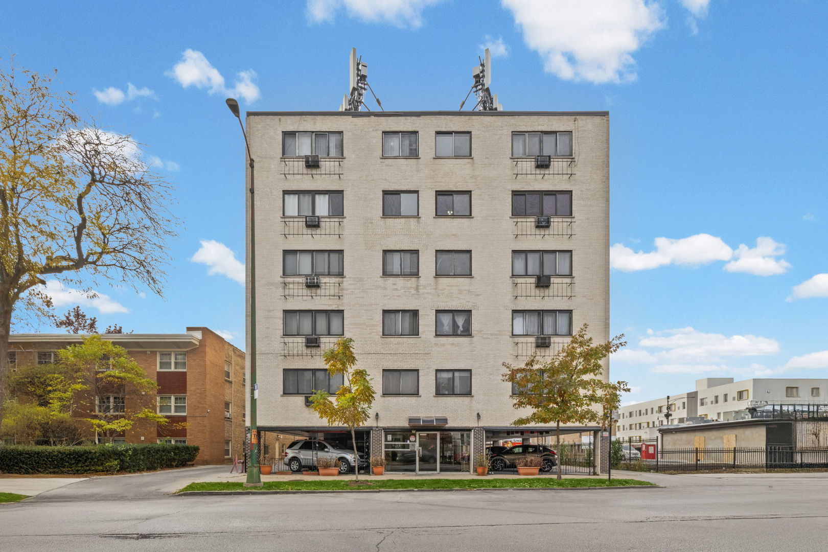 7540 N Ridge Boulevard #5D, Chicago, IL 60645