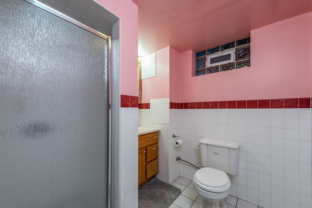 49 S Lewis Avenue, Waukegan, IL 60085