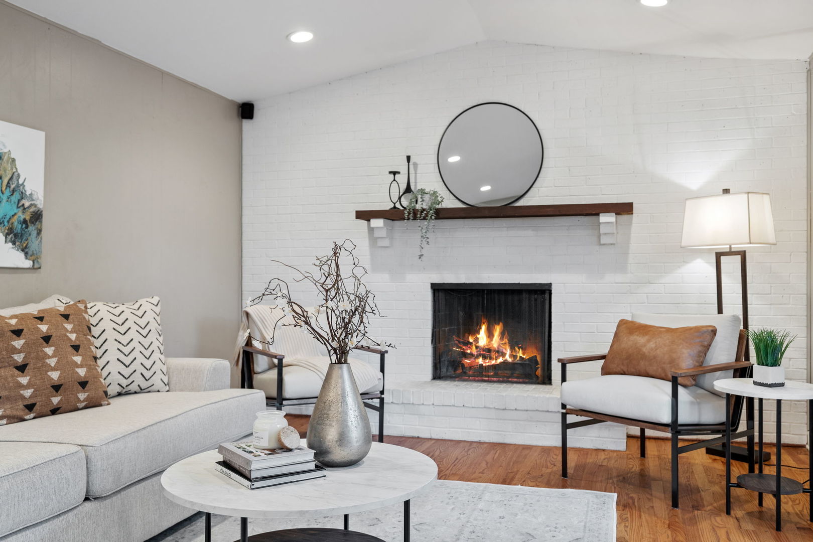 302 Carriage Hill Road, Naperville, IL 60565