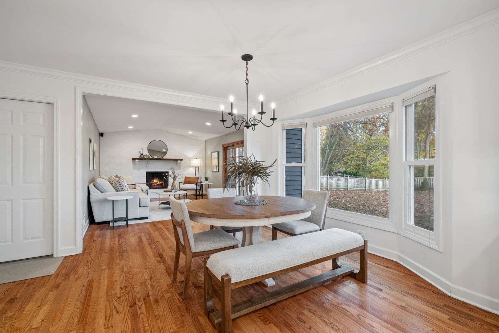 302 Carriage Hill Road, Naperville, IL 60565