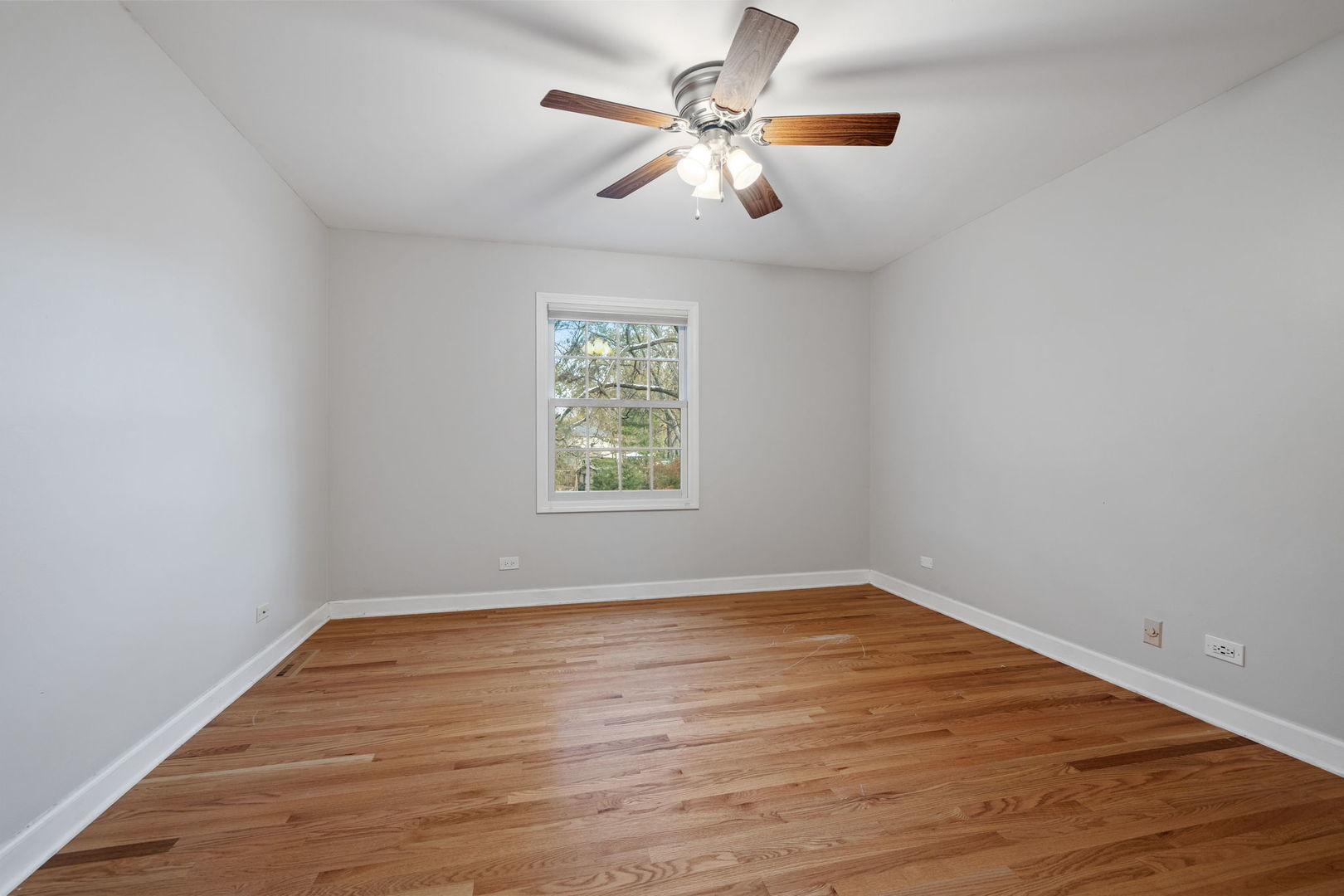 302 Carriage Hill Road, Naperville, IL 60565