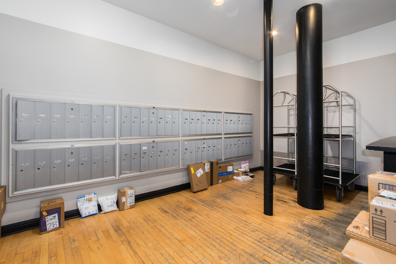 312 N May Street #4J, Chicago, IL 60607