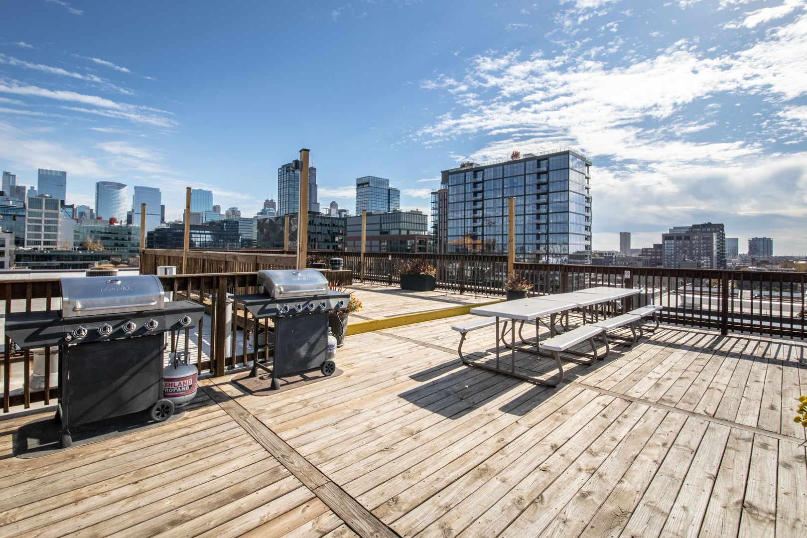 312 N May Street #4J, Chicago, IL 60607