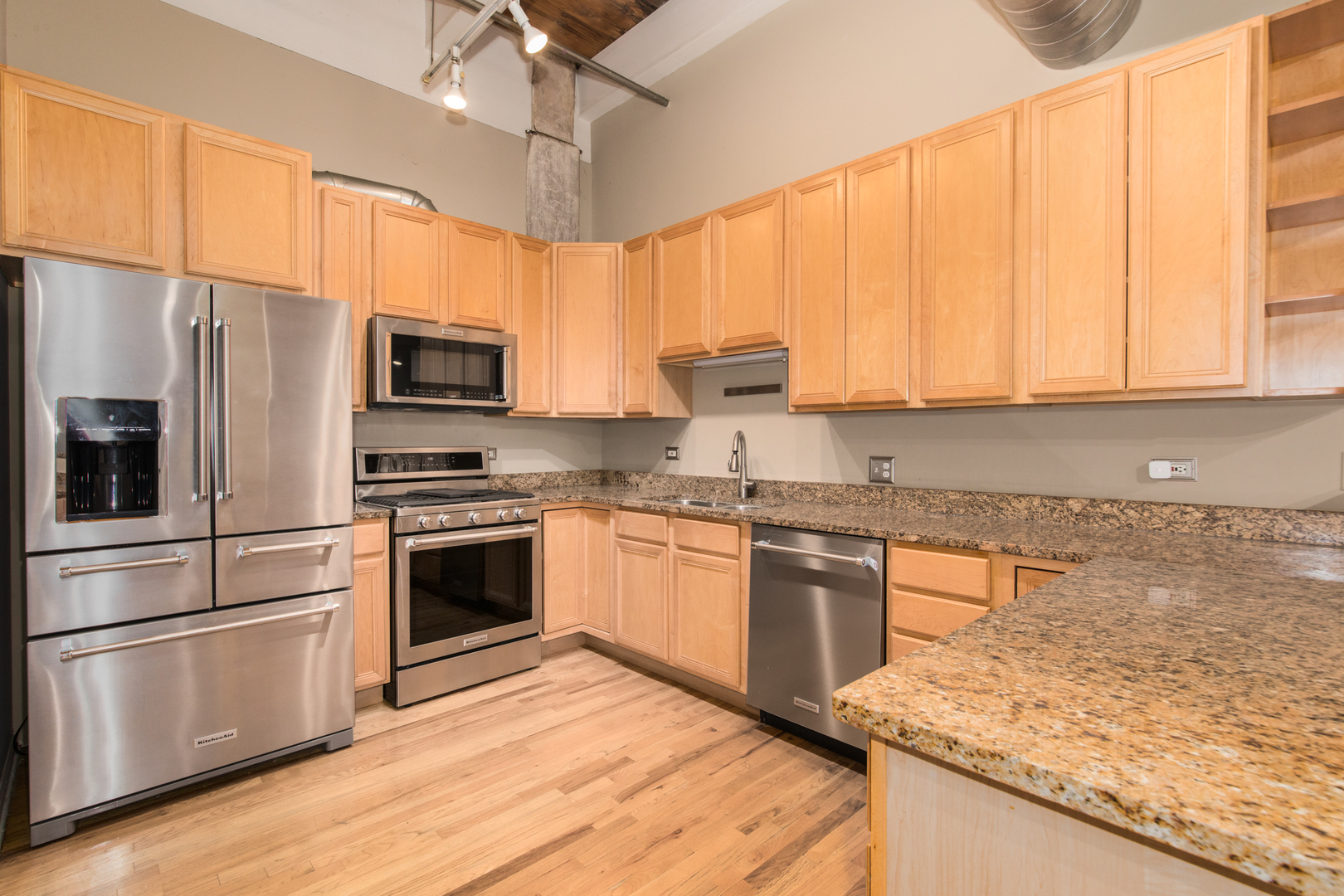 312 N May Street #4J, Chicago, IL 60607