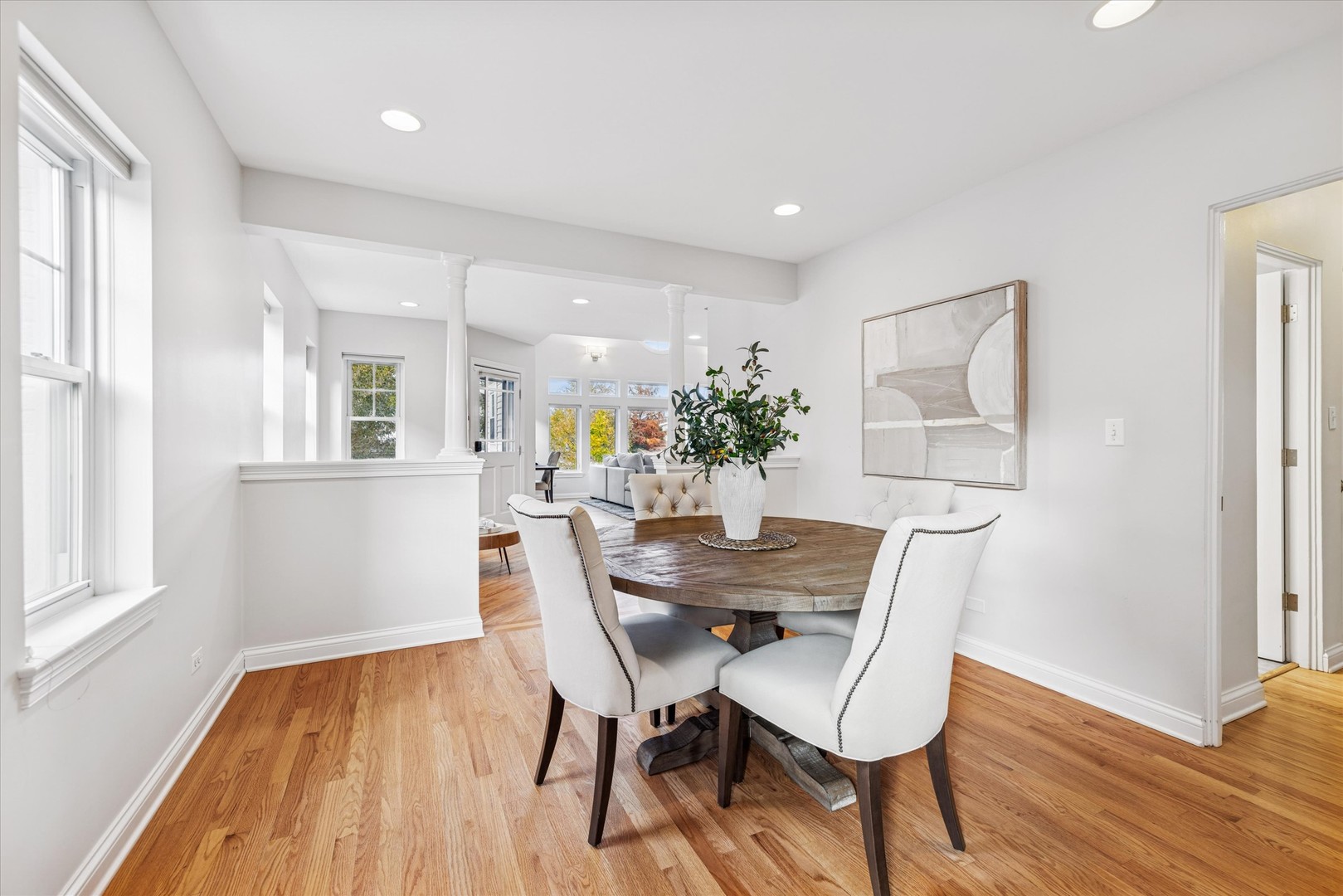 580 Hillside Avenue, Glen Ellyn, IL 60137