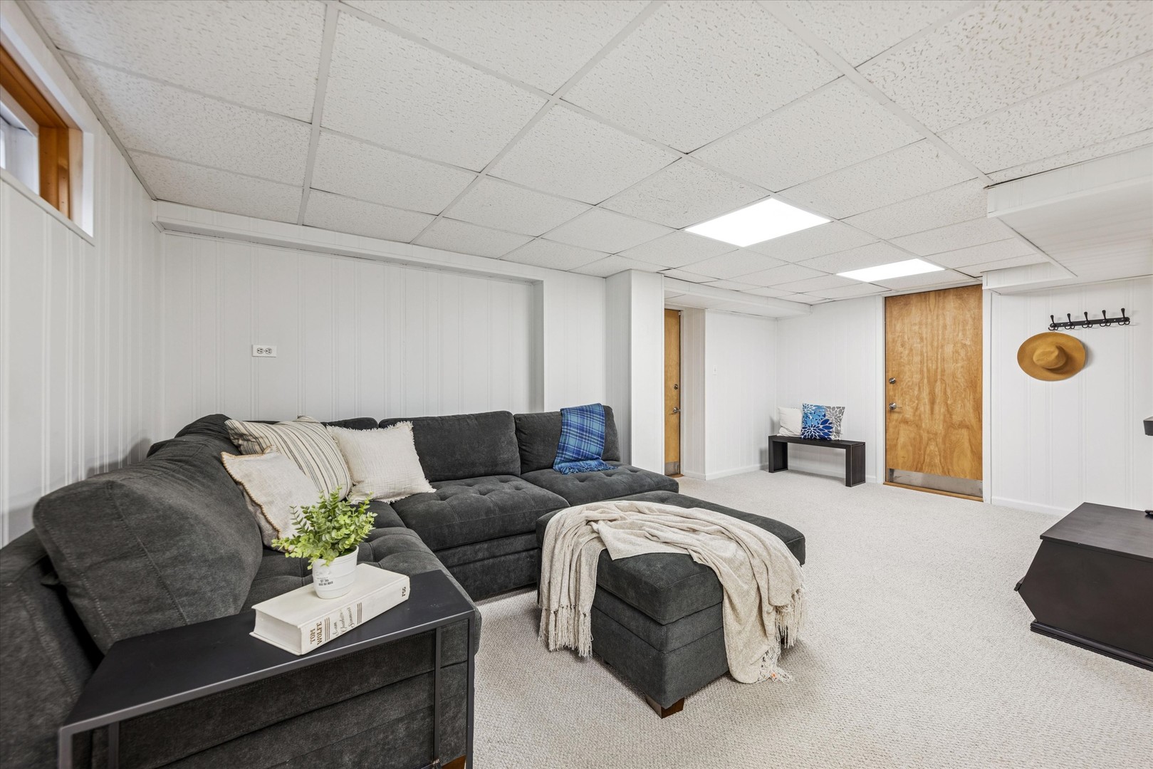 580 Hillside Avenue, Glen Ellyn, IL 60137