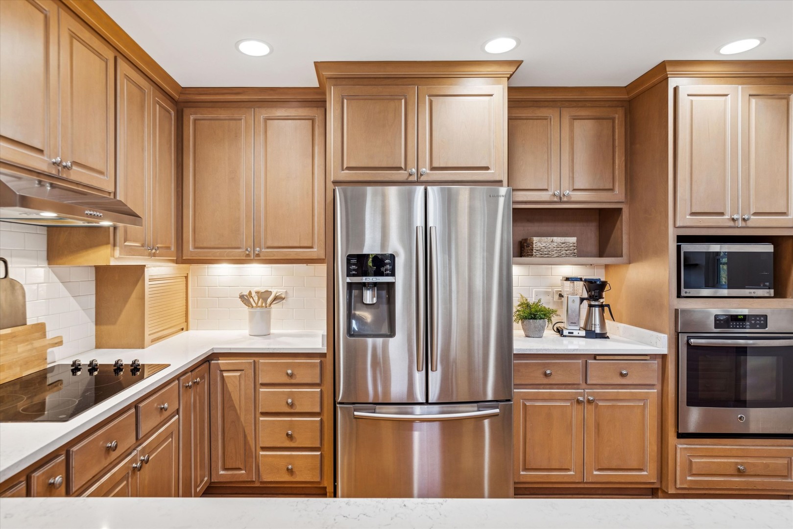 580 Hillside Avenue, Glen Ellyn, IL 60137