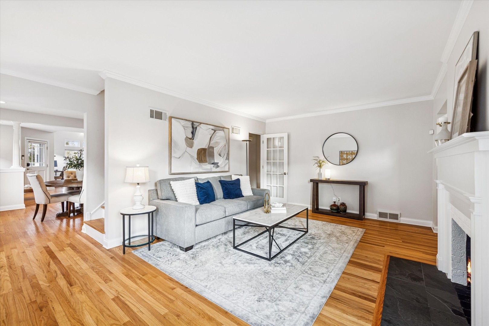 580 Hillside Avenue, Glen Ellyn, IL 60137