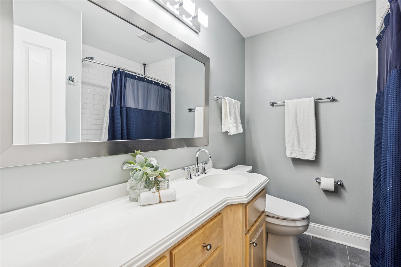 580 Hillside Avenue, Glen Ellyn, IL 60137