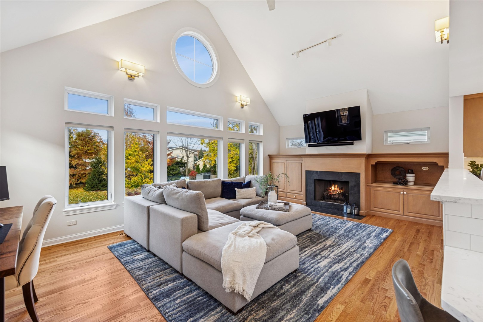 580 Hillside Avenue, Glen Ellyn, IL 60137