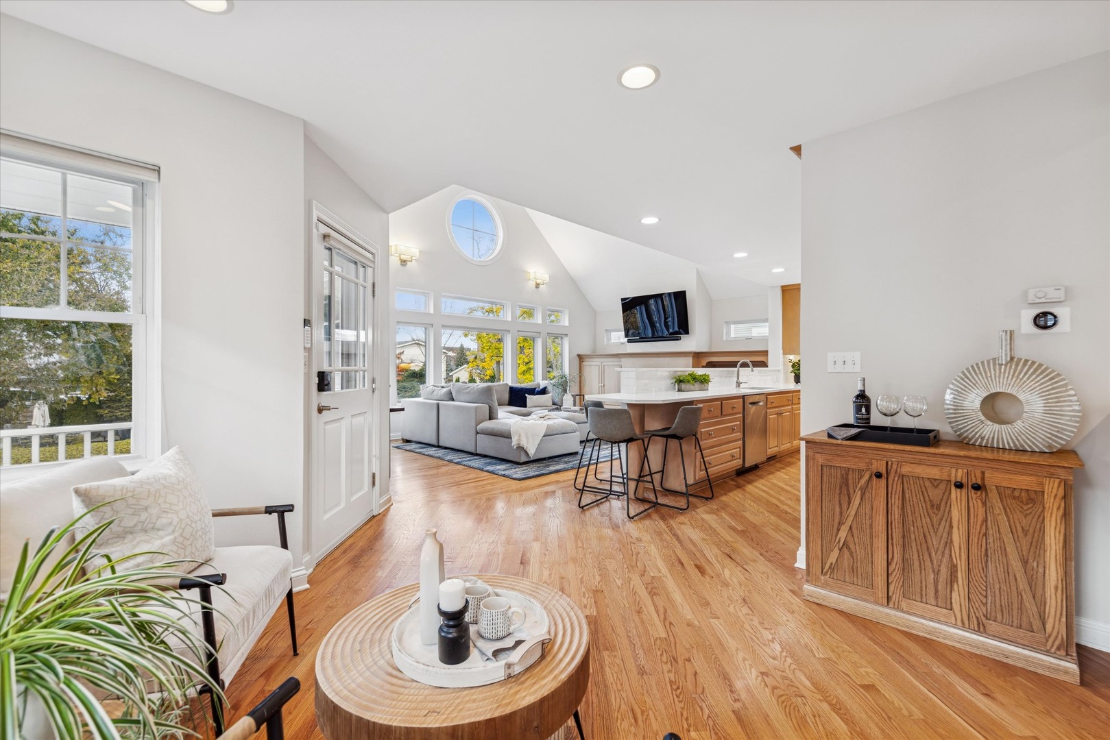 580 Hillside Avenue, Glen Ellyn, IL 60137