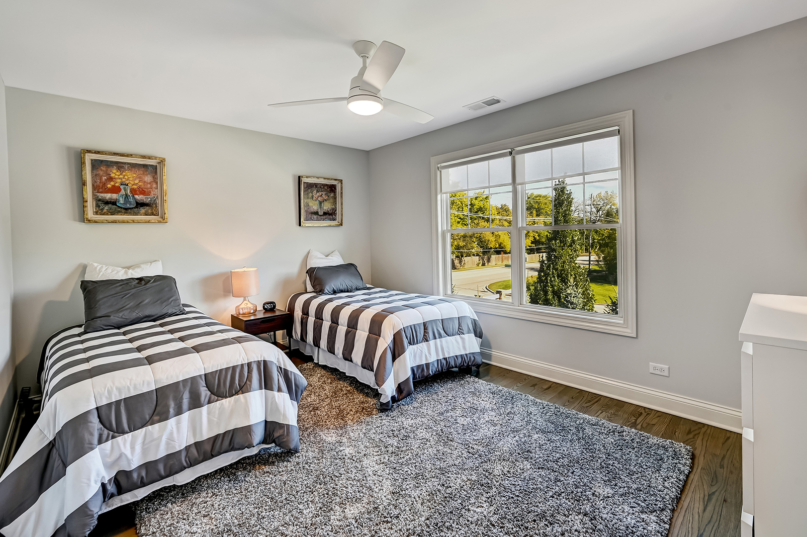 3 Westmoreland Lane, Naperville, IL 60540