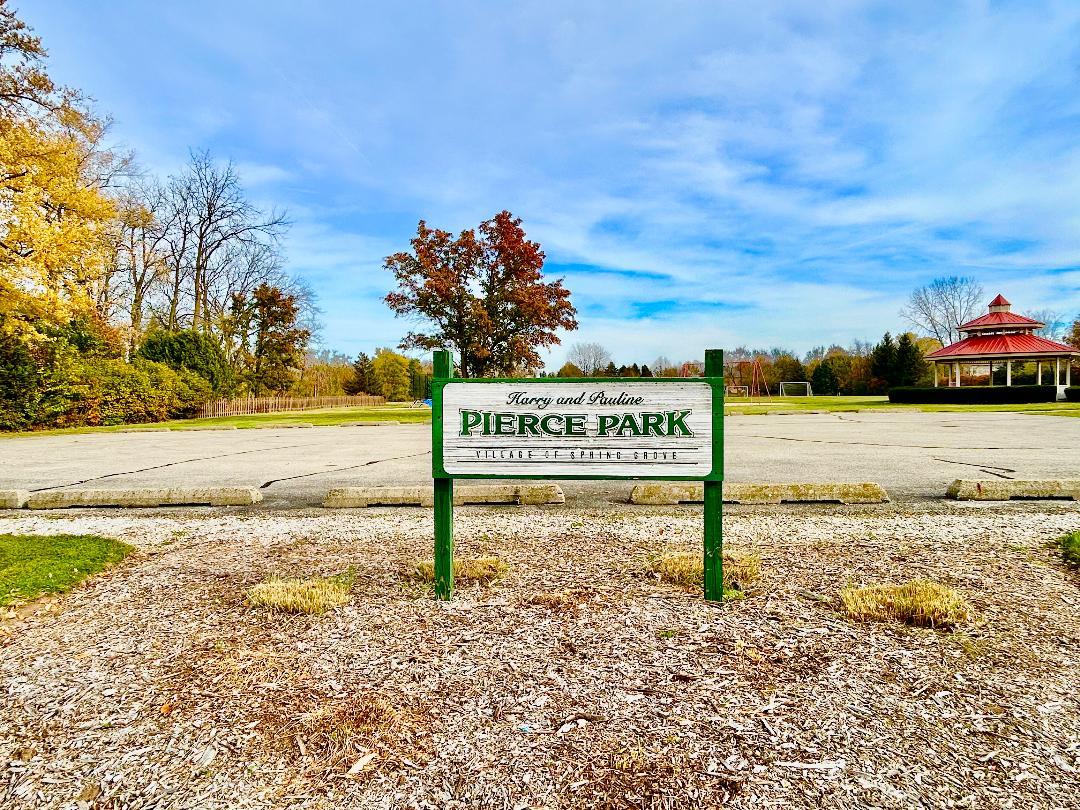 3520 Kings Lair Drive, Spring Grove, IL 60081