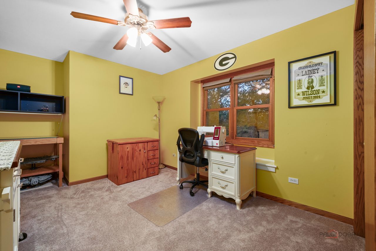 Spring Grove, IL 60081