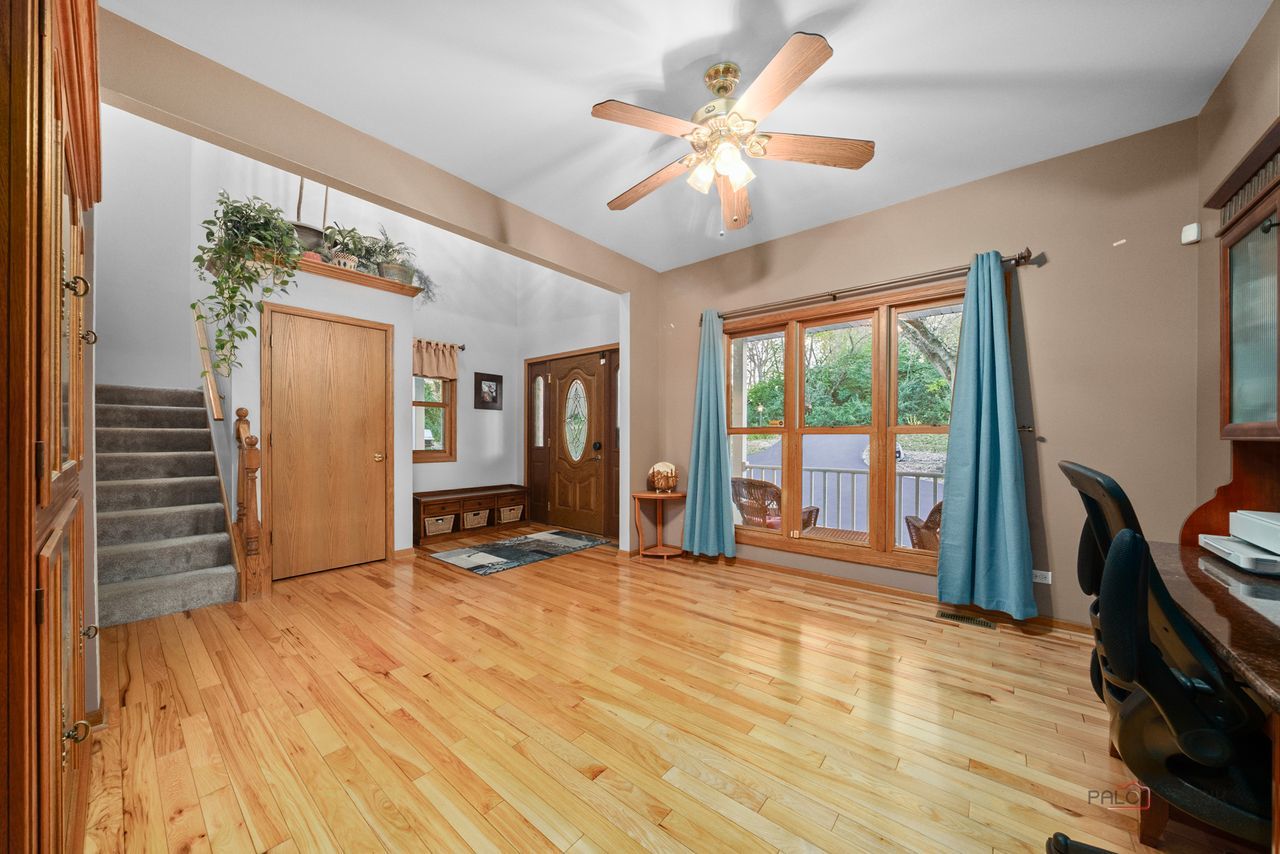 Spring Grove, IL 60081