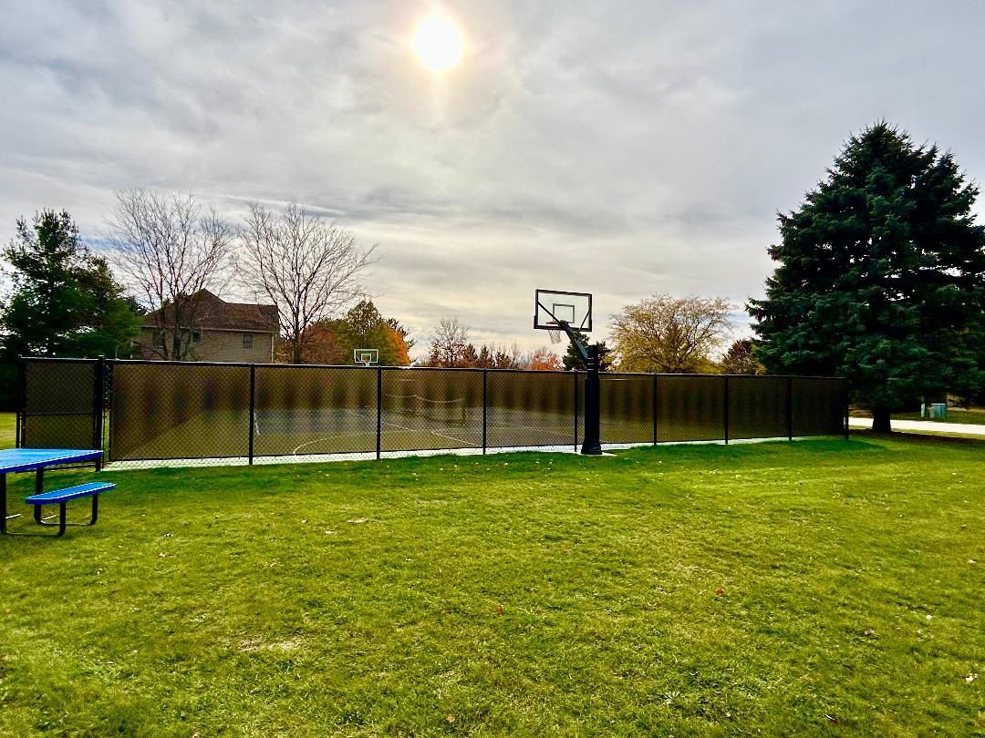 3520 Kings Lair Drive, Spring Grove, IL 60081